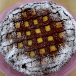 Crostata di frolla al cacao con crema pasticcera